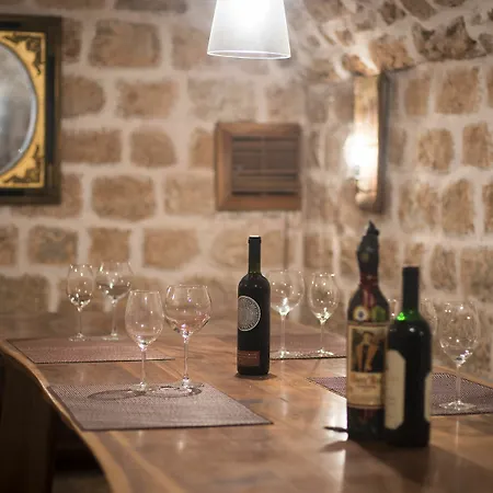 Villa Mirabilis, Stunning Superior Villa, Dubrovnik Old Town *