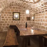 Villa Mirabilis, Stunning Superior Villa, Dubrovnik Old Town *