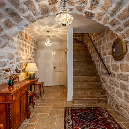 Villa Mirabilis, Stunning Superior Villa, Old Town Dubrovnik