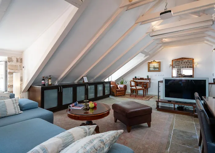 Villa Mirabilis, Stunning Superior Villa, Old Town