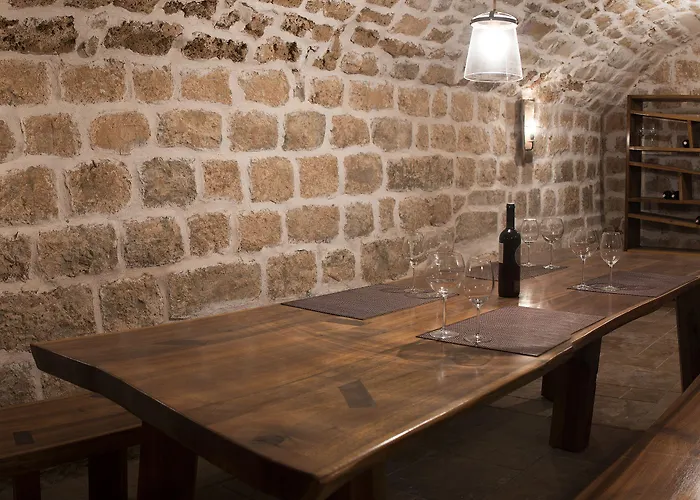 Villa Mirabilis, Stunning Superior Villa, Old Town