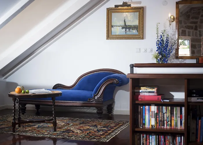 Mirabilis, Stunning Superior Villa, Old Town *