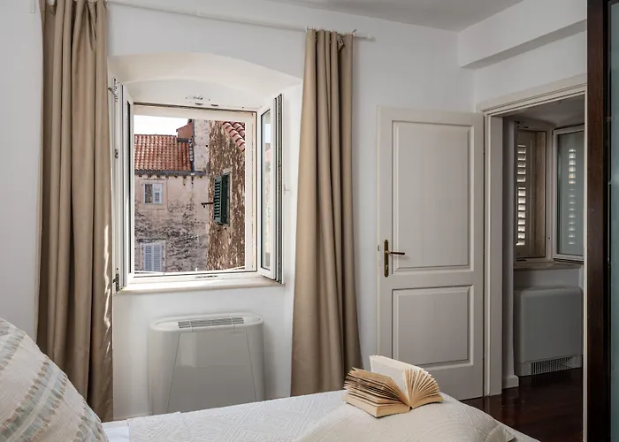 Villa Mirabilis, Stunning Superior Villa, Dubrovnik Old Town