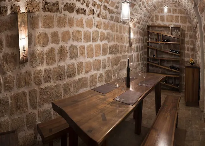 וילה Mirabilis, Stunning Superior Villa, Old Town *