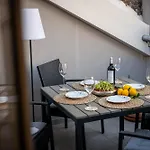 Vila Mirabilis, Stunning Superior Villa, Old Town