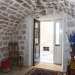 Mirabilis, Stunning Superior Villa, Old Town Vila *