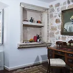 Mirabilis, Stunning Superior Villa, Old Town Vila *