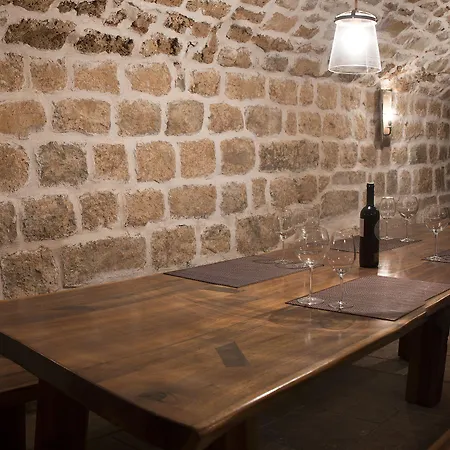 Villa Mirabilis, Stunning Superior Villa, Old Town