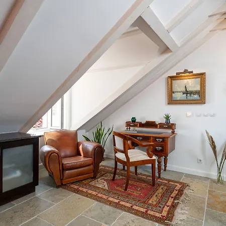 Villa Mirabilis, Stunning Superior Villa, Old Town *